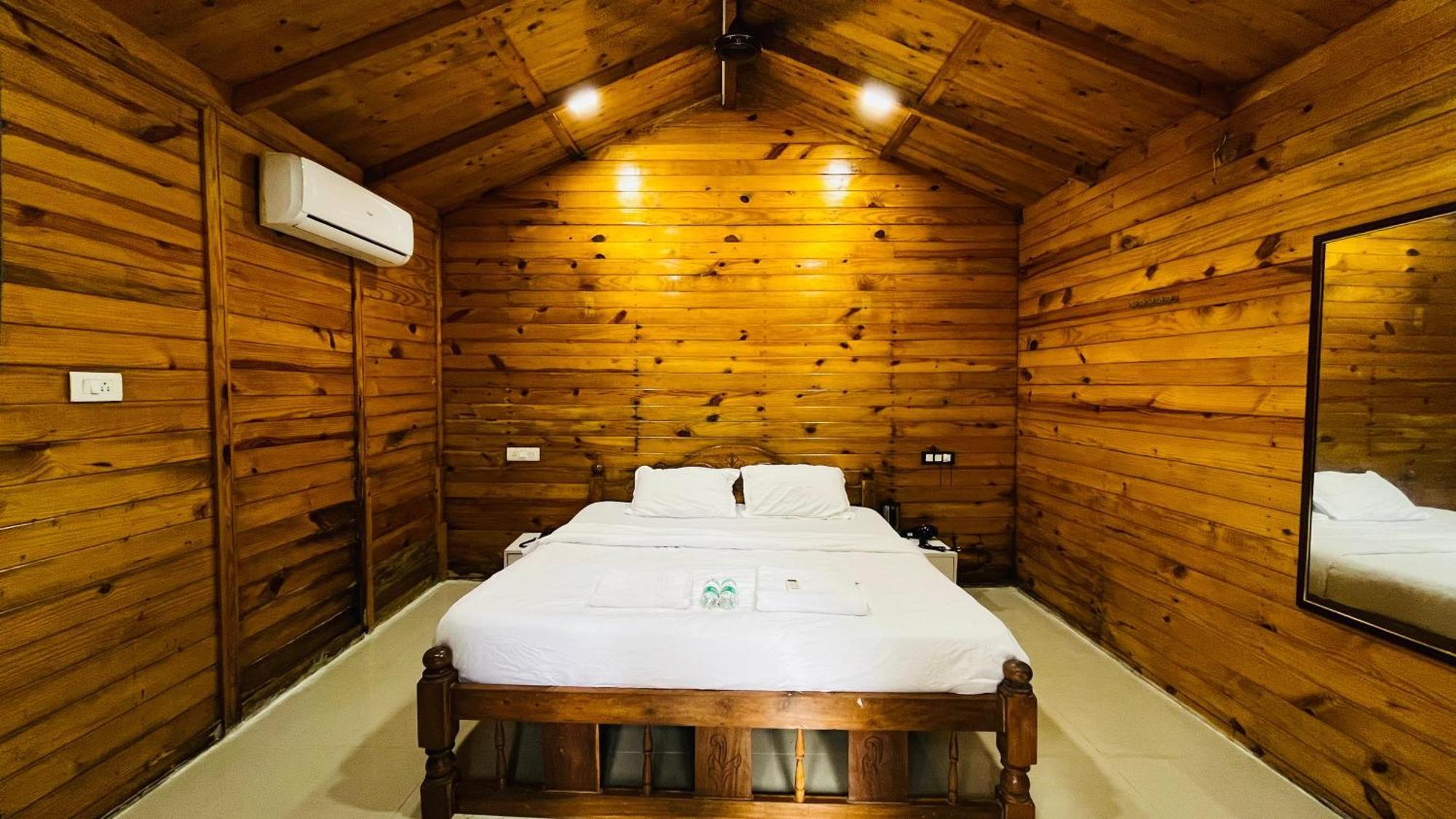 Palolem Luxuries Beach Cottages Exterior photo