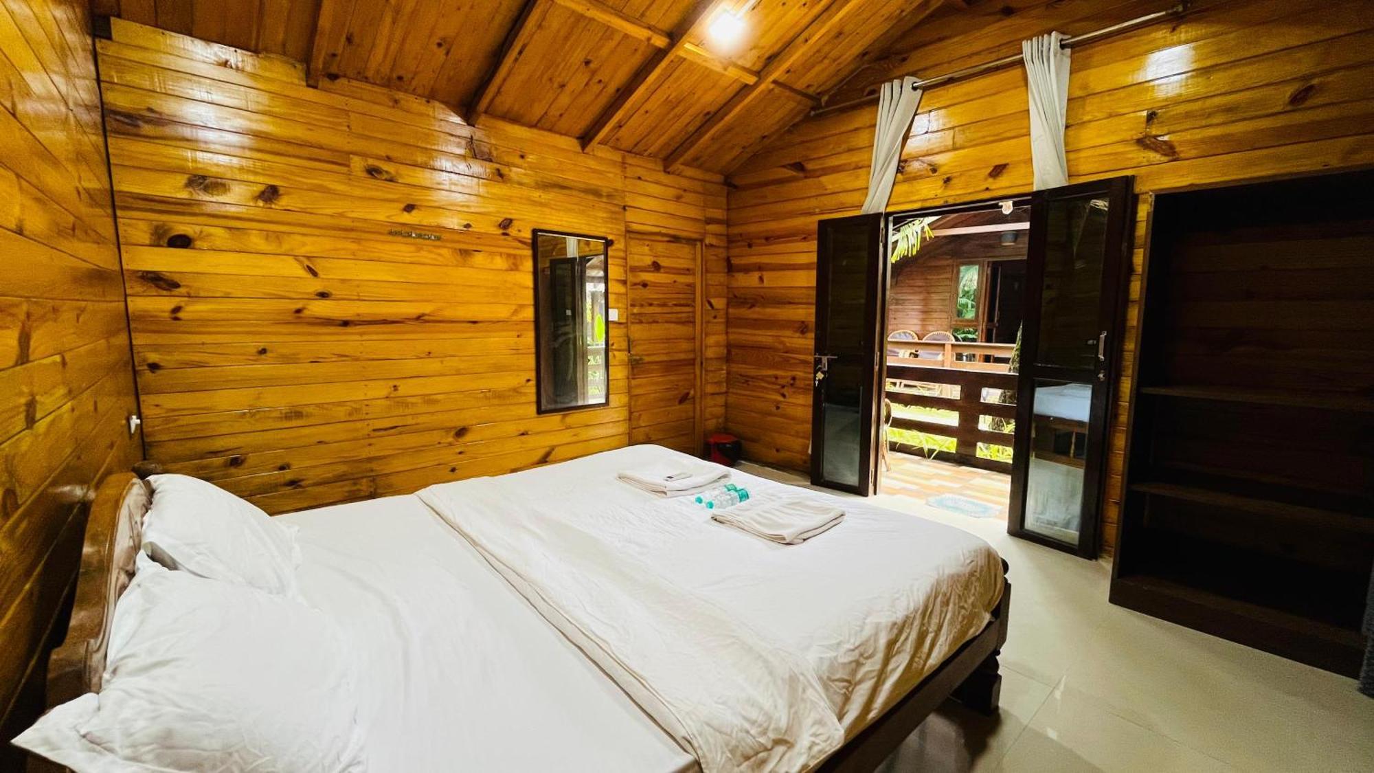 Palolem Luxuries Beach Cottages Exterior photo